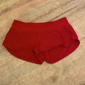 LULULEMON Size 4 Red 2.5 Speed-up